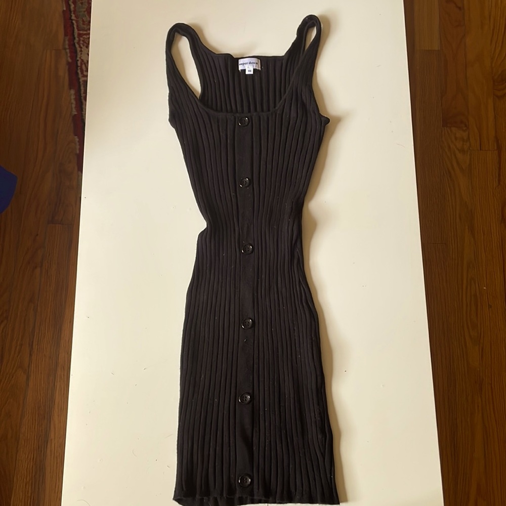 Super down black dress